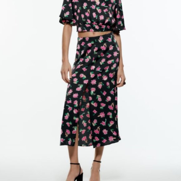 Zara Silk Floral Skirt - Size L - Picture 1 of 1